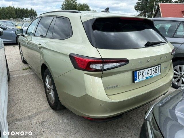 Skoda Superb 1.5 TSI mHEV Essence DSG - 2