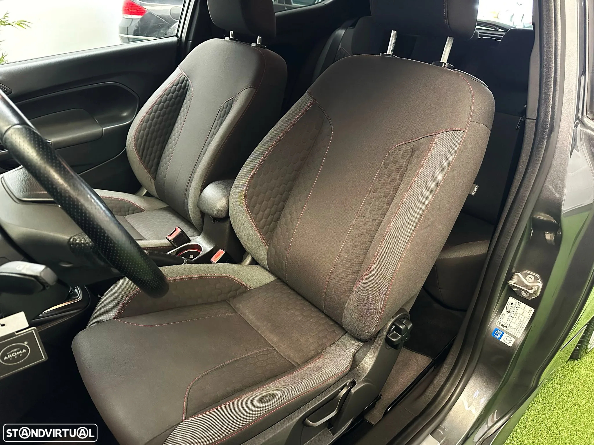 Ford Fiesta 1.0 T EcoBoost STLine - 11