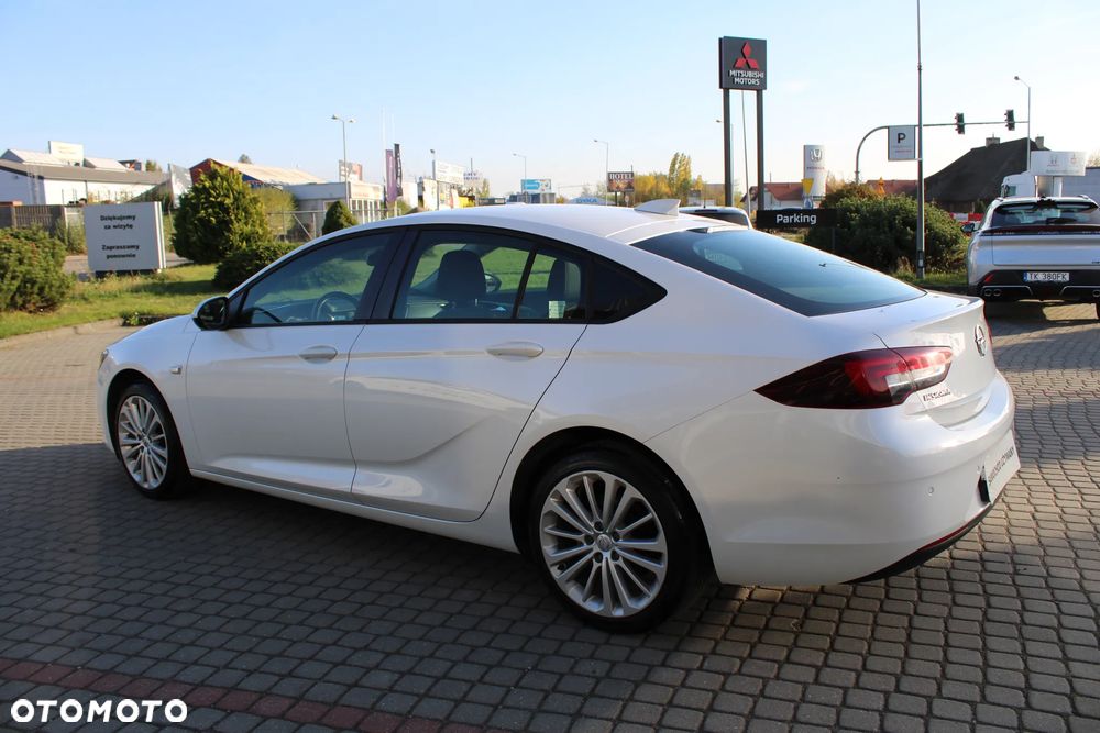 Opel Insignia 1.6 CDTI Enjoy S&S - 9