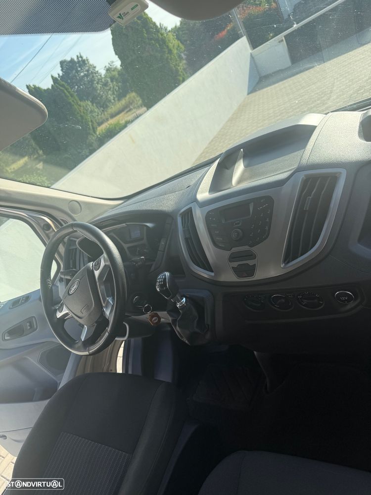 Ford transit - 15