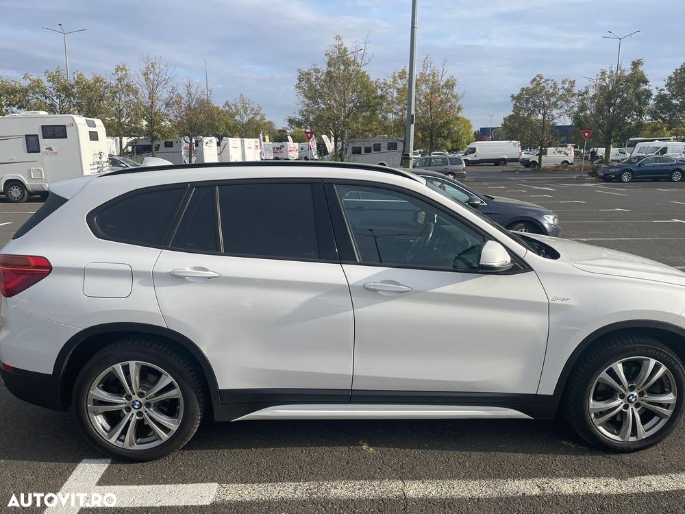 BMW X1 xDrive20d Standard - 4