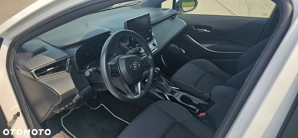 Toyota Corolla 1.8 Hybrid Comfort - 10