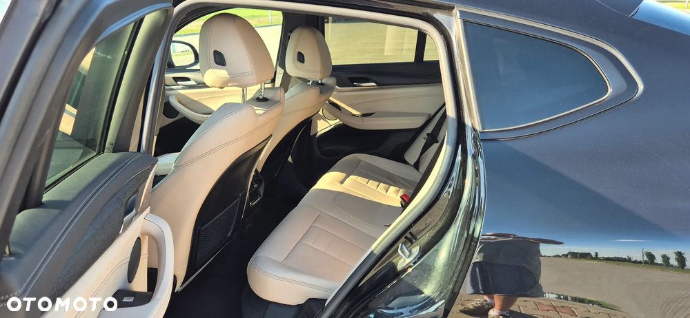 BMW X4 - 8