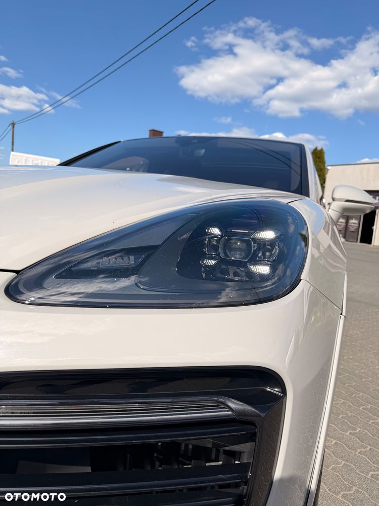 Porsche Cayenne E-Hybrid Platinum Edition - 12
