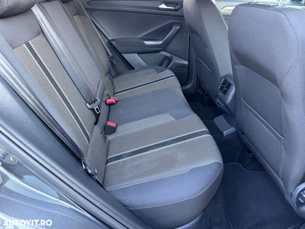 Volkswagen T-Roc 2.0 TDI SCR DSG IQ.DRIVE - 27