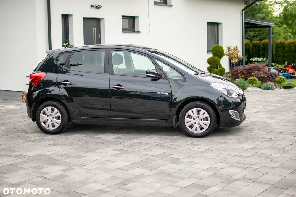 Hyundai ix20 - 15