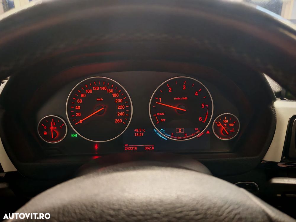 BMW Seria 3 320d Aut. Efficient Dynamics Edition - 14