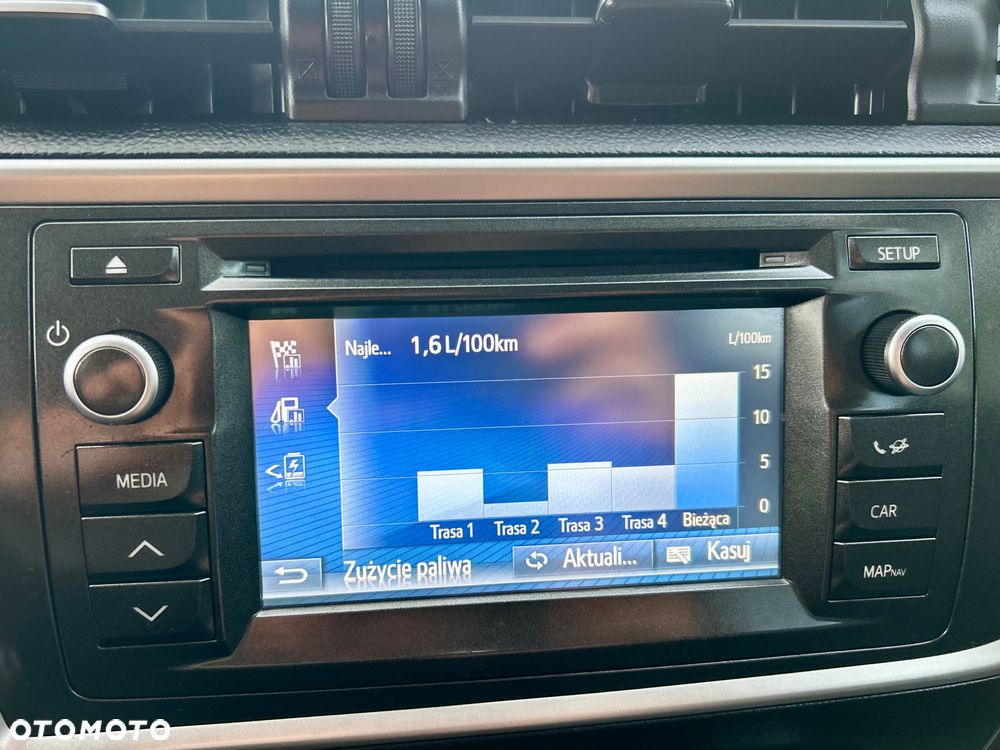 Toyota Auris - 19