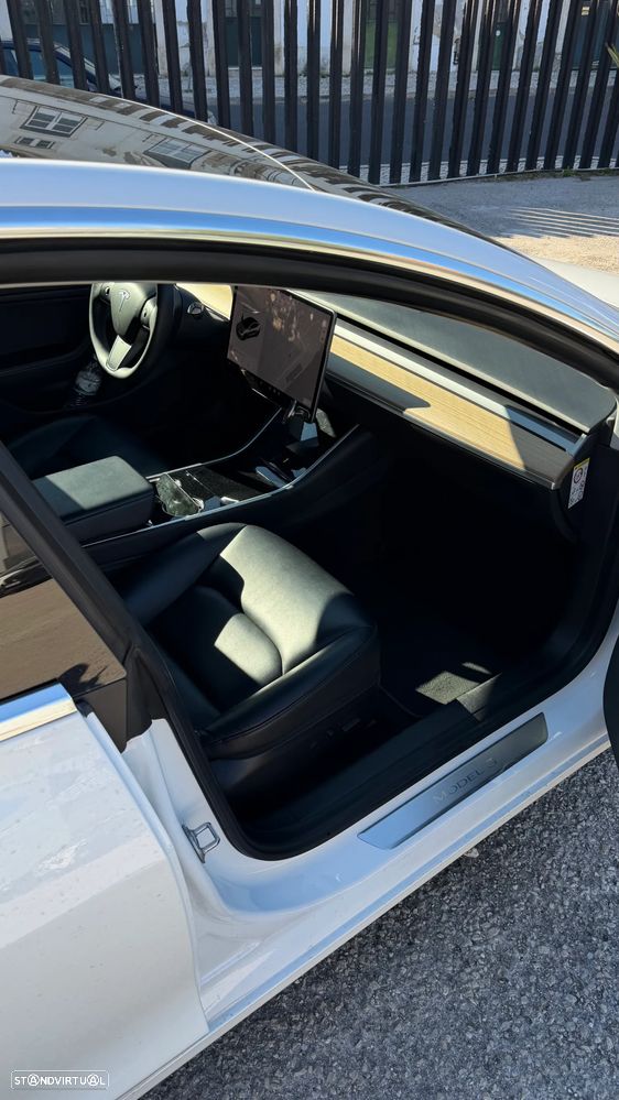 Tesla Model 3 Performance Dual Motor AWD - 11