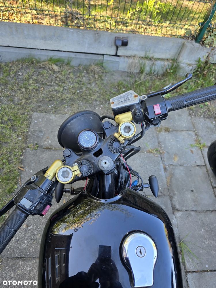 Yamaha XJ - 4
