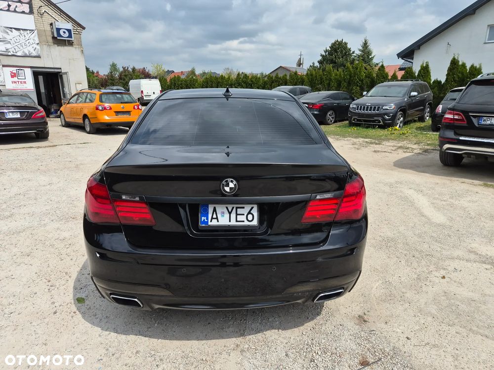 BMW Seria 7 740i - 20