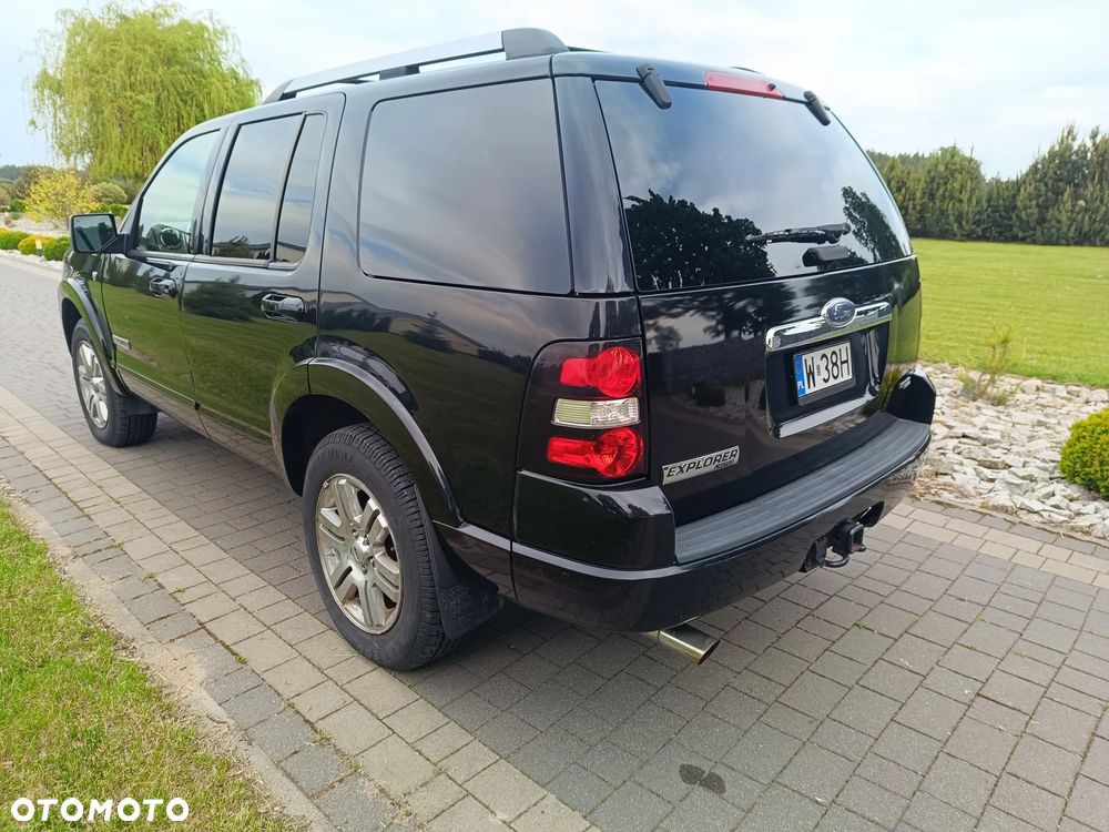 Ford Explorer 4.6 4WD - 2