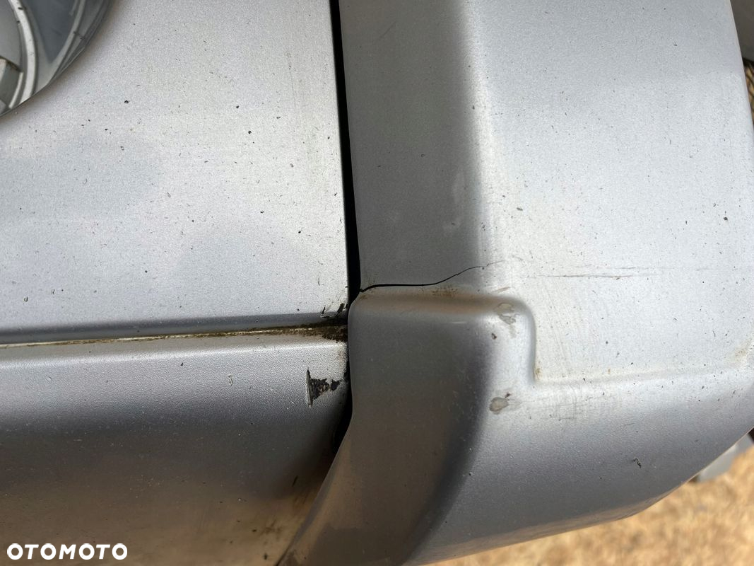 Mitshubishi Pajero Iv 4/2006, 2015 Zderzak Przedni Kompletny Demontaż - 6