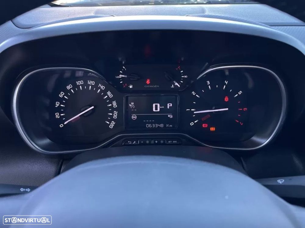 Citroën C3 Aircross 1.2 PureTech Shine EAT6 - 38