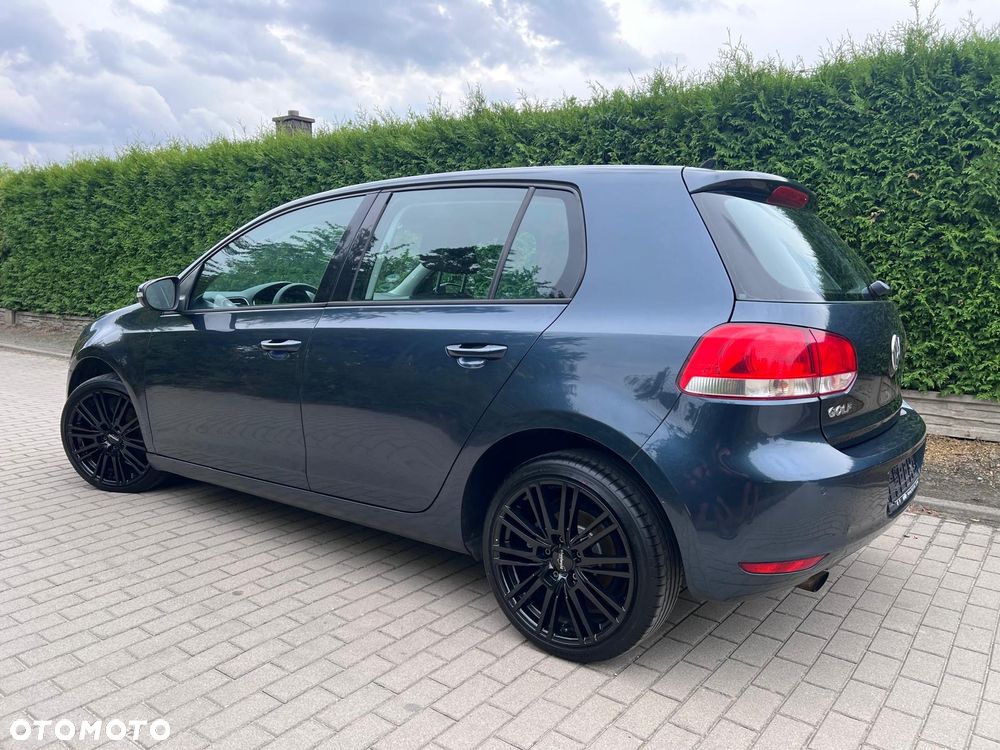 Volkswagen Golf - 15