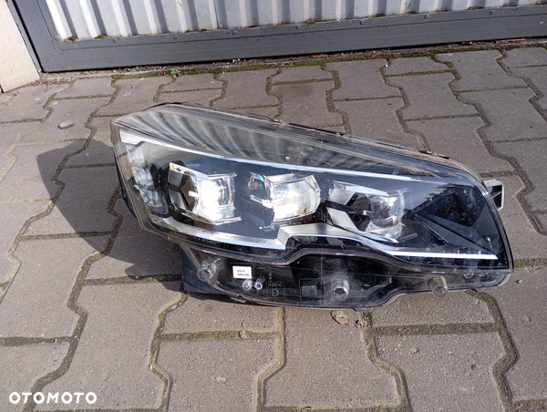 Peugeot 508 14-18 lift prawy reflektor full led