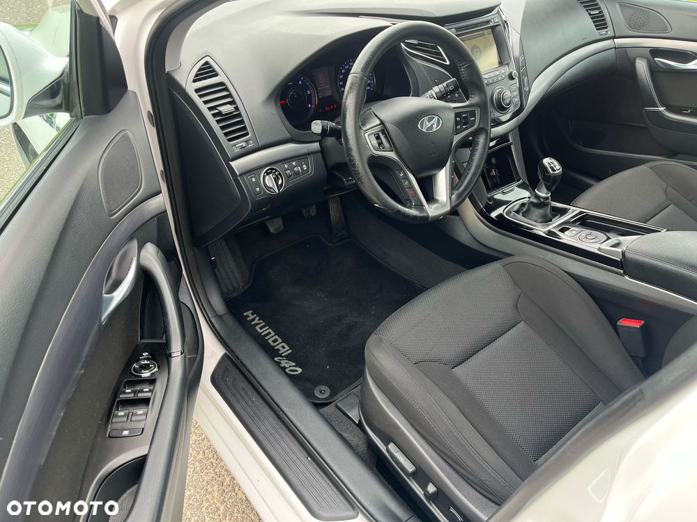 Hyundai i40 1.7 CRDi Comfort - 23