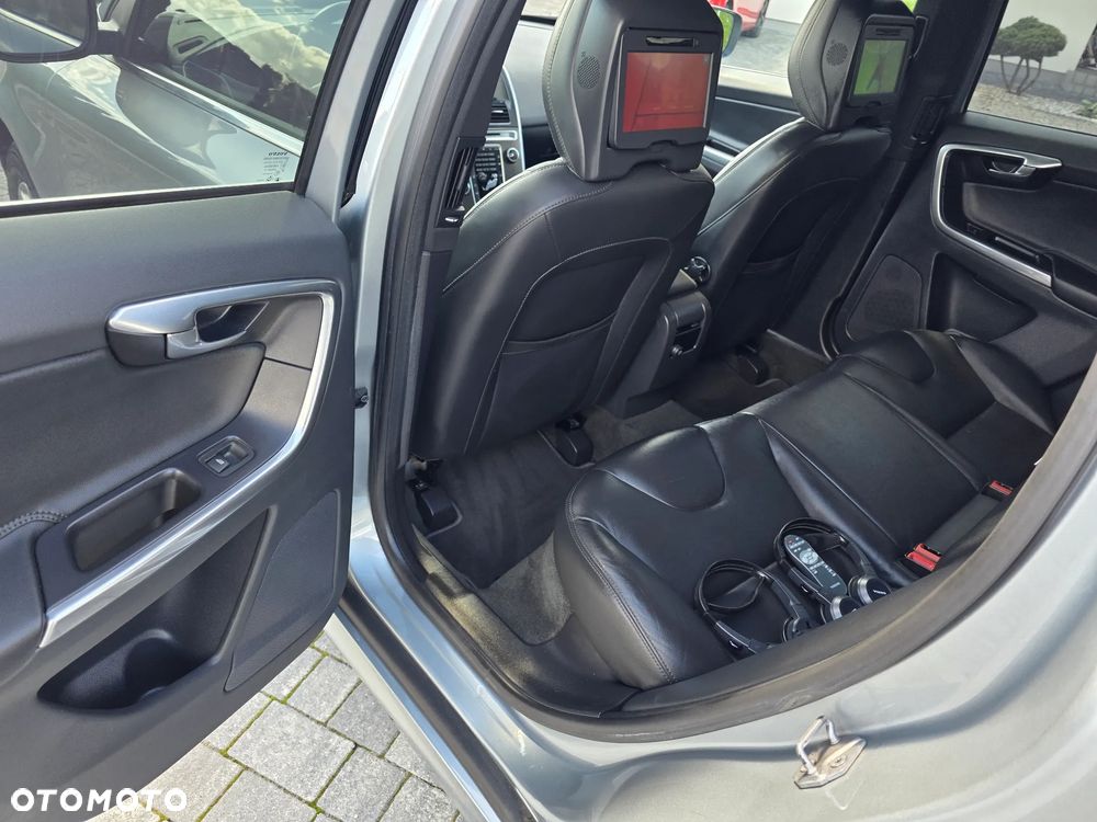 Volvo XC 60 D4 Geartronic Kinetic - 13