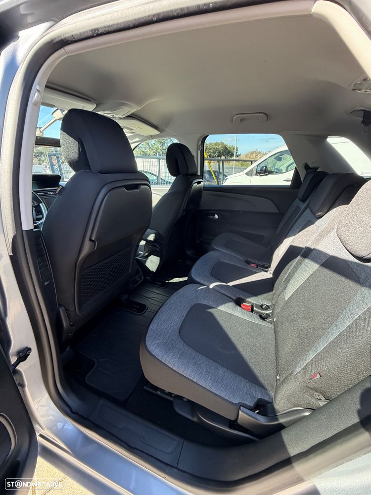 Citroën C4 Spacetourer 1.6 BlueHDi Shine - 27