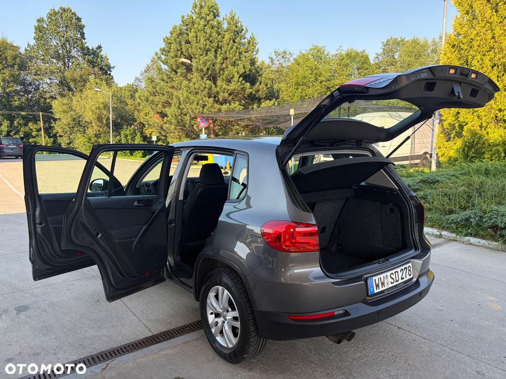 Volkswagen Tiguan 2.0 TDI DPF BlueMotion Technology Sport & Style - 10