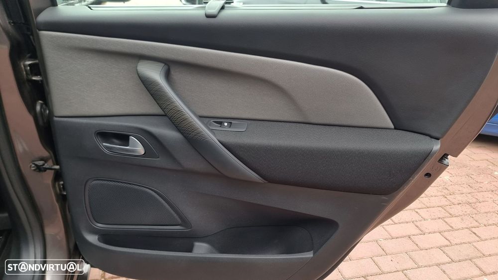 Citroën C4 Picasso 1.6 BlueHDi Intensive - 22