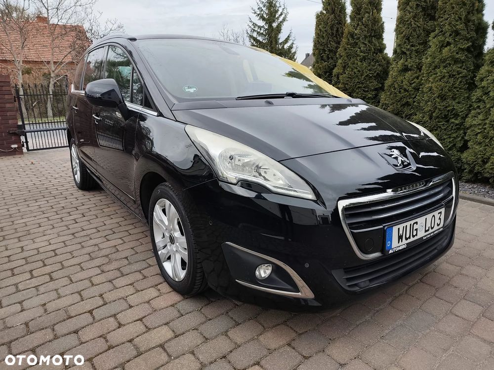 Peugeot 5008 - 12