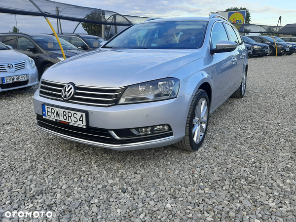 Volkswagen Passat 1.6 TDI DPF BlueMot Highline