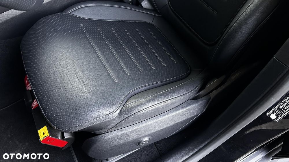 Mercedes-Benz GLC - 15