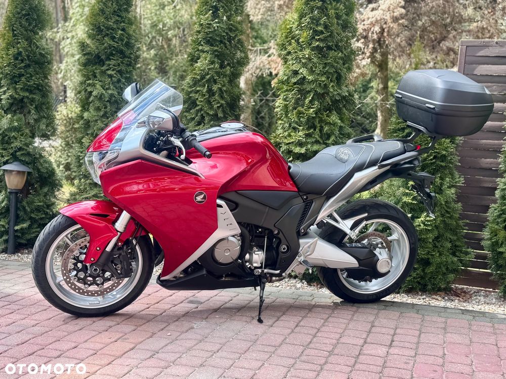 Honda VFR - 6