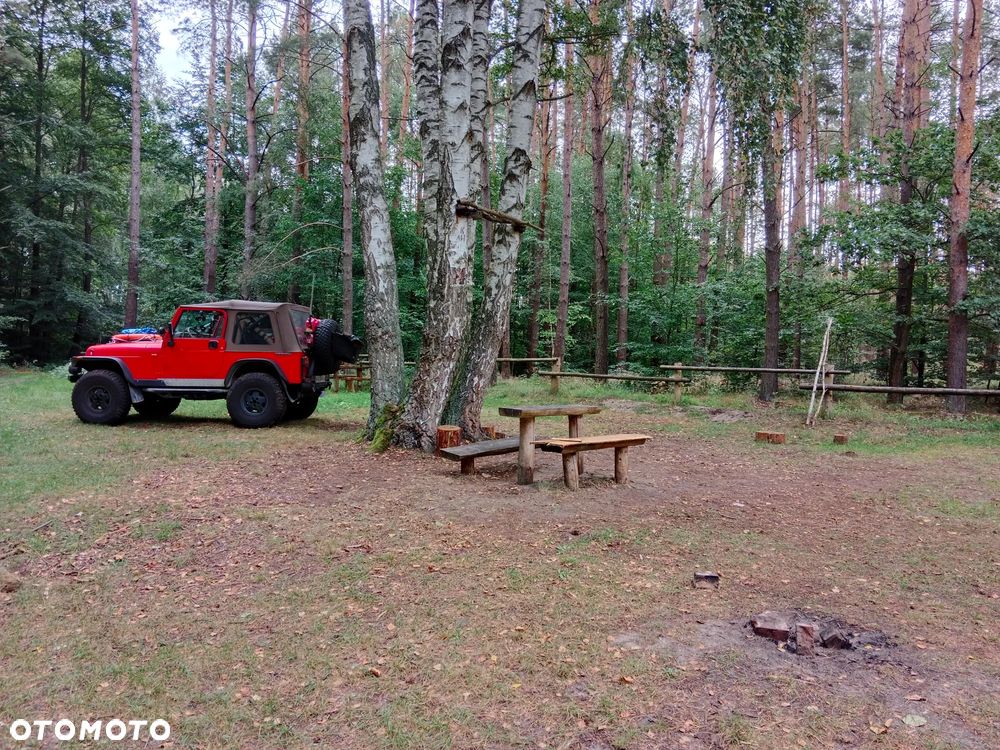 Jeep Wrangler - 16