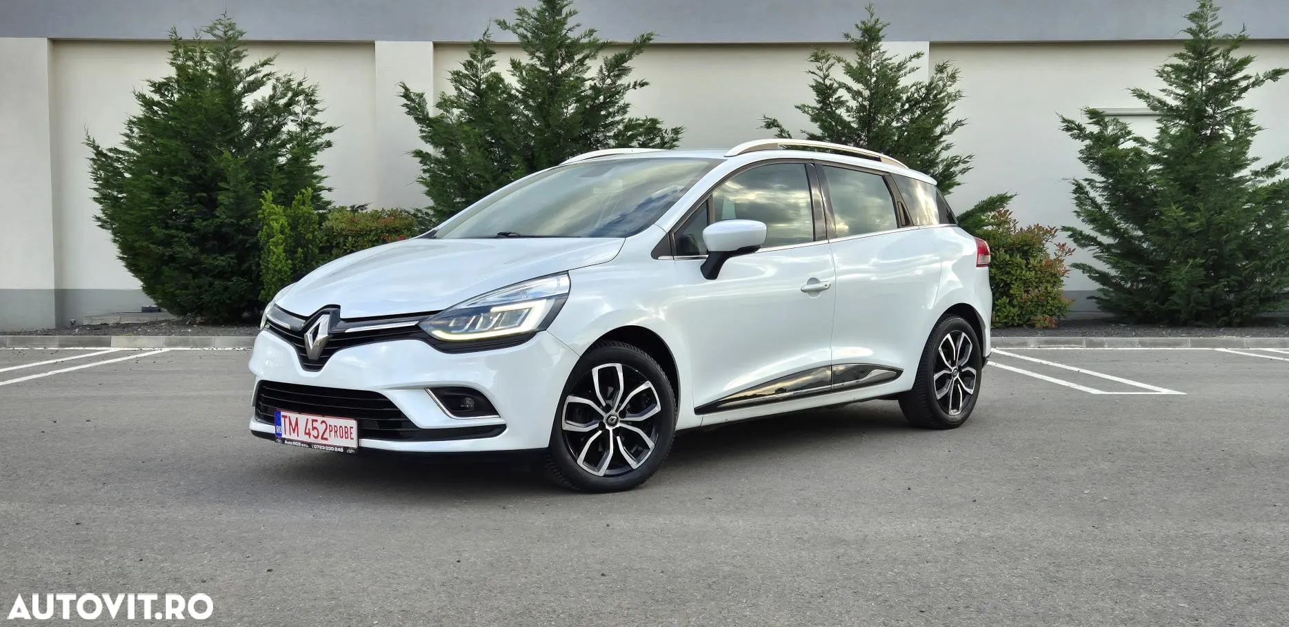 Renault Clio - 1