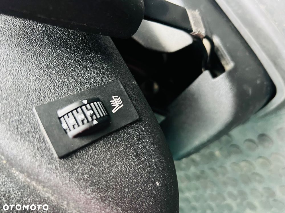 Citroën C4 Grand Picasso 2.0 HDi Impress Exclusive MCP - 25