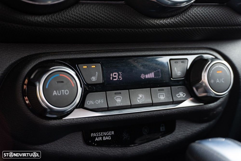 Nissan Juke 1.0 DIG-T Acenta DCT - 21