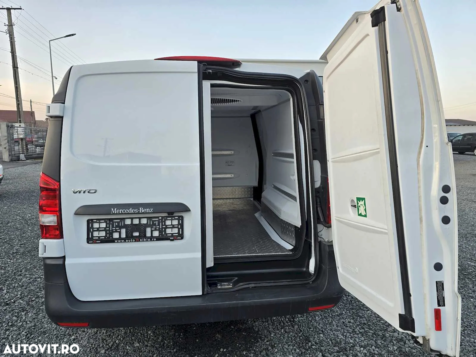 Mercedes-Benz Vito 114 CDI FRIGORIFIC KERSTNER 2021.AUTOMAT. - 10