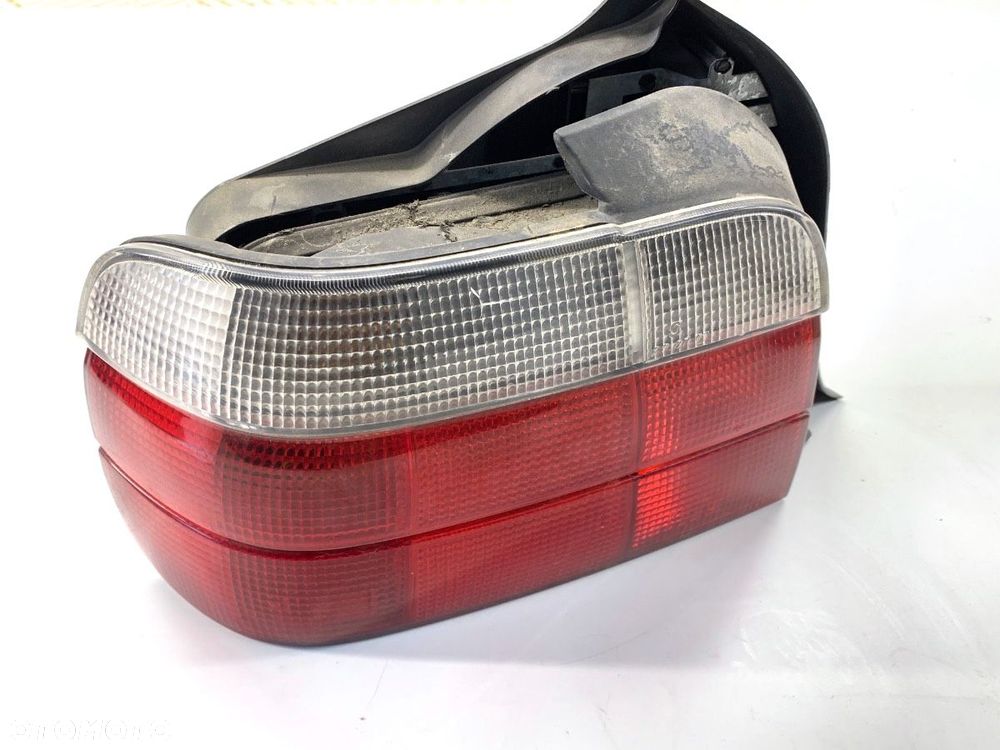LAMPA LEWY TYŁ  BMW 3 Compact (E36) 1994 - 2000 316 i 77 kW [105 KM] benzyna 1999 - 2000 - 1