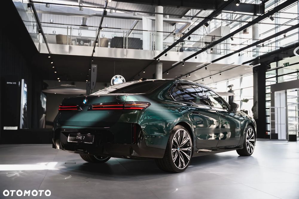 BMW Seria 7 740 xDrive mHEV sport - 16