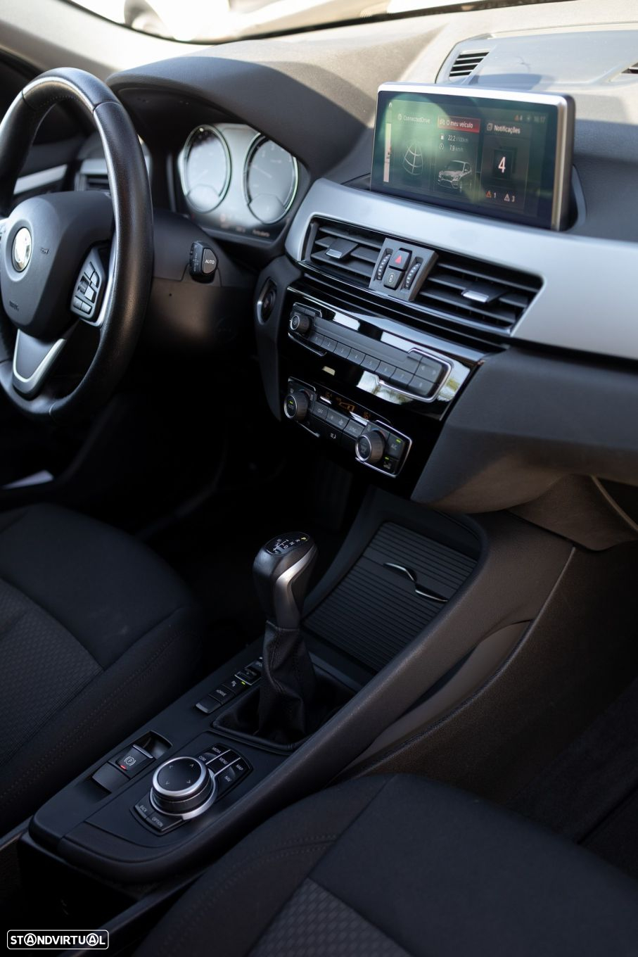 BMW X1 25 e xDrive Line Sport - 25
