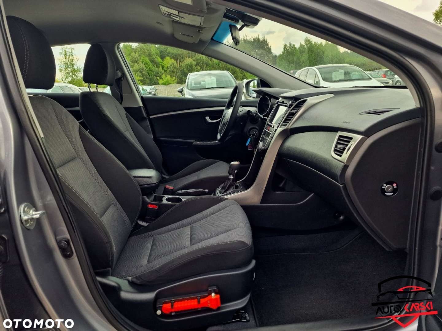 Hyundai i30 - 23