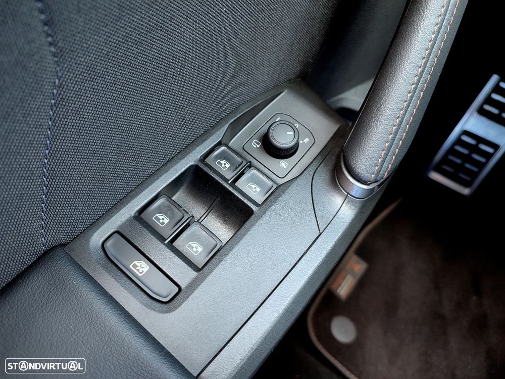 Cupra Formentor 1.5 e-Hybrid DSG - 1