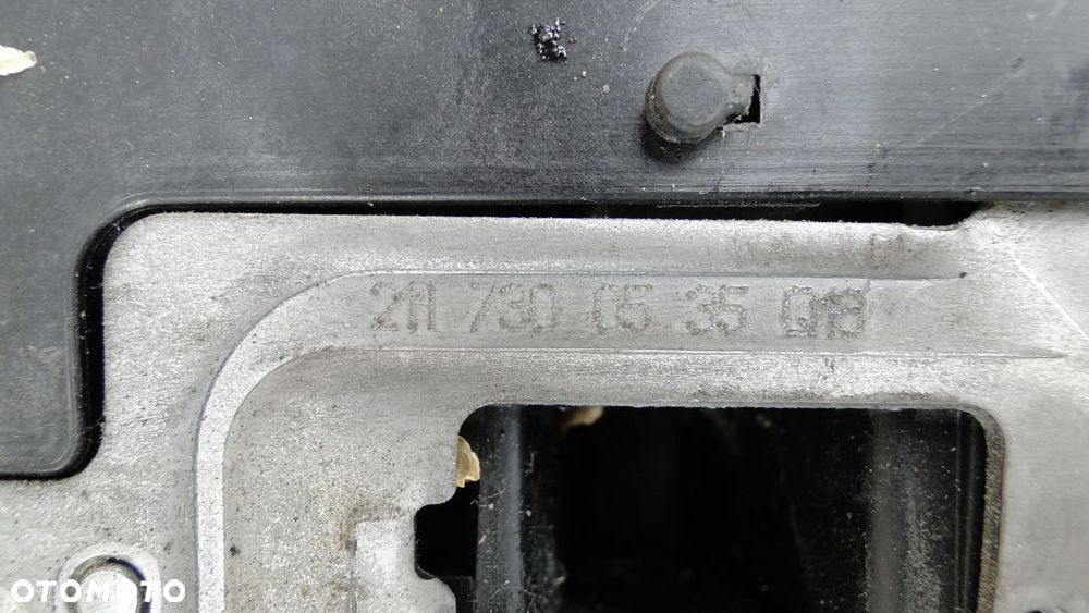 MERCEDES E-KLASA W211 SEDAN ZAMEK DRZWI LEWY TYŁ 02-09 EUROPA - 5