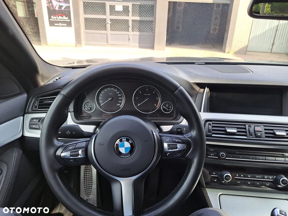 BMW Seria 5 - 14