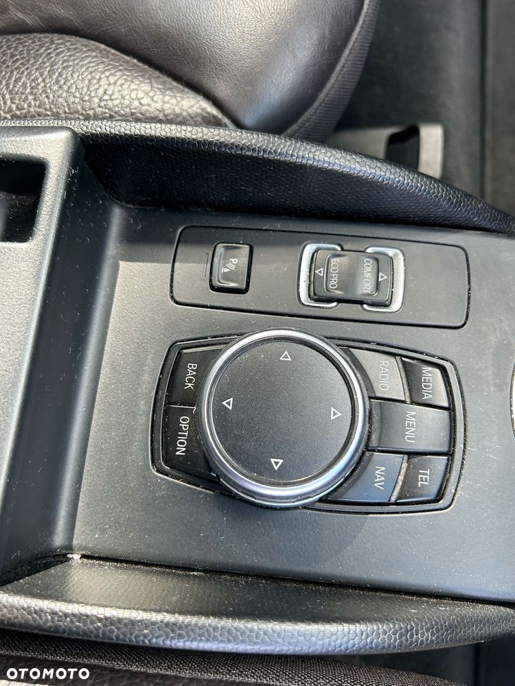 BMW i3 (60 Ah) - 17