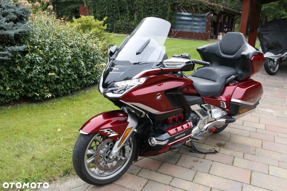 Honda GL - 10