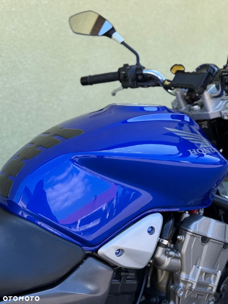 Honda Hornet - 16
