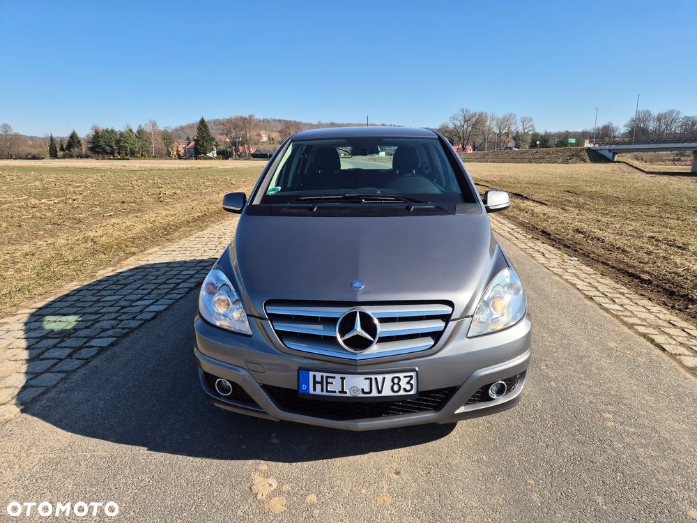 Mercedes-Benz Klasa B 180 CDI Autotronic Special Edition - 9