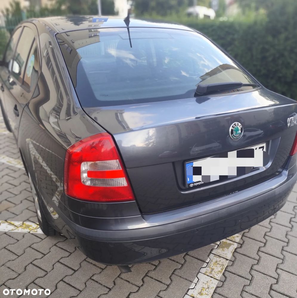 Skoda Octavia 1.6 Ambition - 3