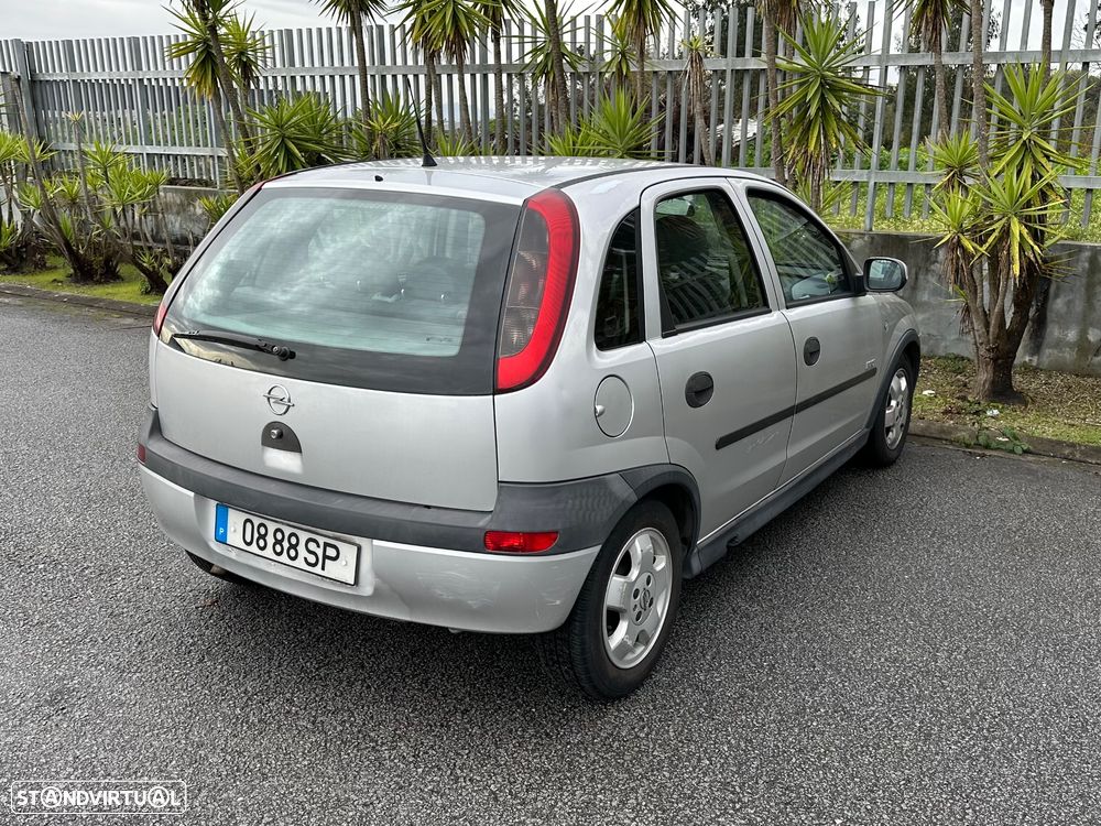 Opel Corsa 1.2 16V City - 4