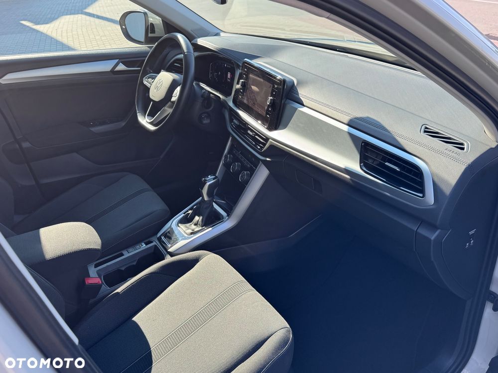 Volkswagen T-Roc 1.5 TSI ACT OPF DSG IQ.DRIVE - 37