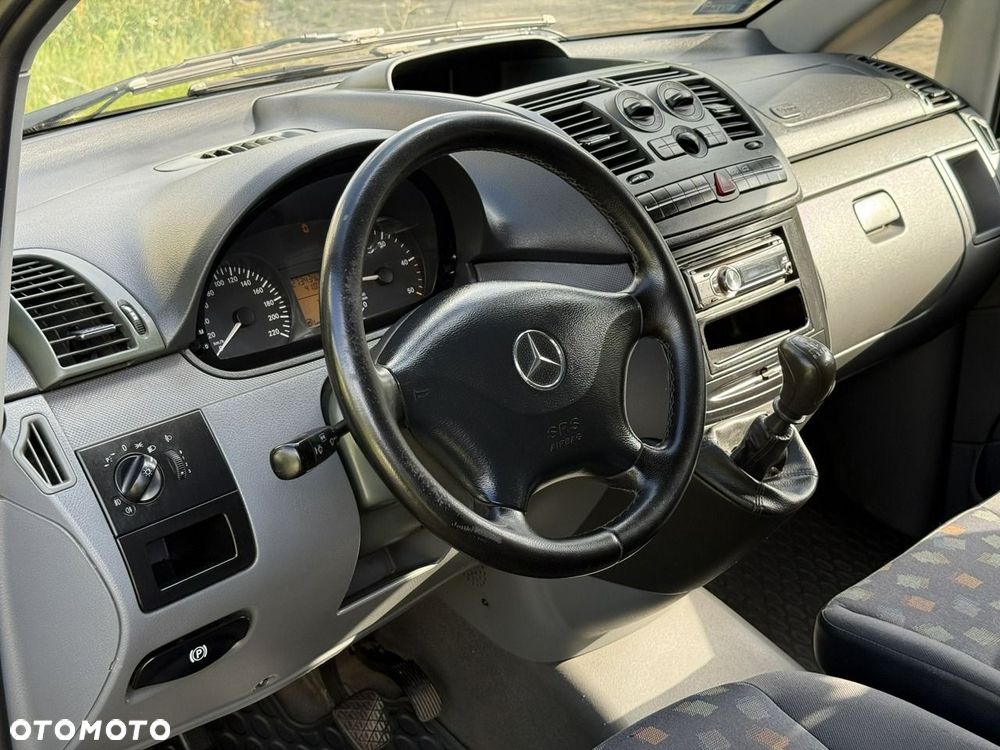 Mercedes-Benz Vito Univan 639.605 - 14