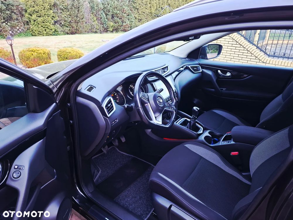 Nissan Qashqai 1.6 DIG-T 360 - 4